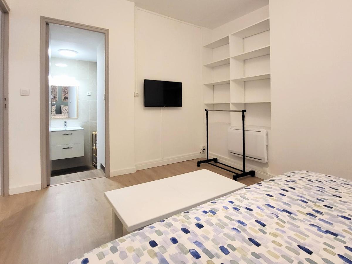 Appartement 1 Chambre, Cuisine, Coin Salon, Salle De Bain サン・クロード エクステリア 写真